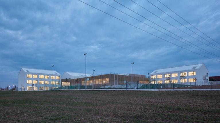Základní škola Amos Psáry je Stavbou roku Středočeského kraje 2020 