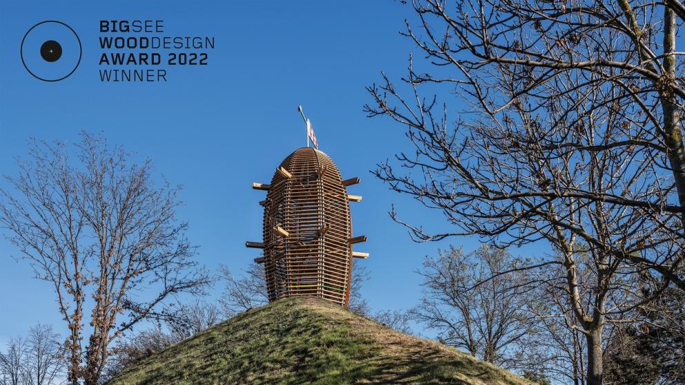 Stavba Včelín Galerie Golf Hostivař architektonické kanceláře Martina Rajniše, která vyhrála mezinárodní ocenění BIG SEE Wood Design Award 2022.