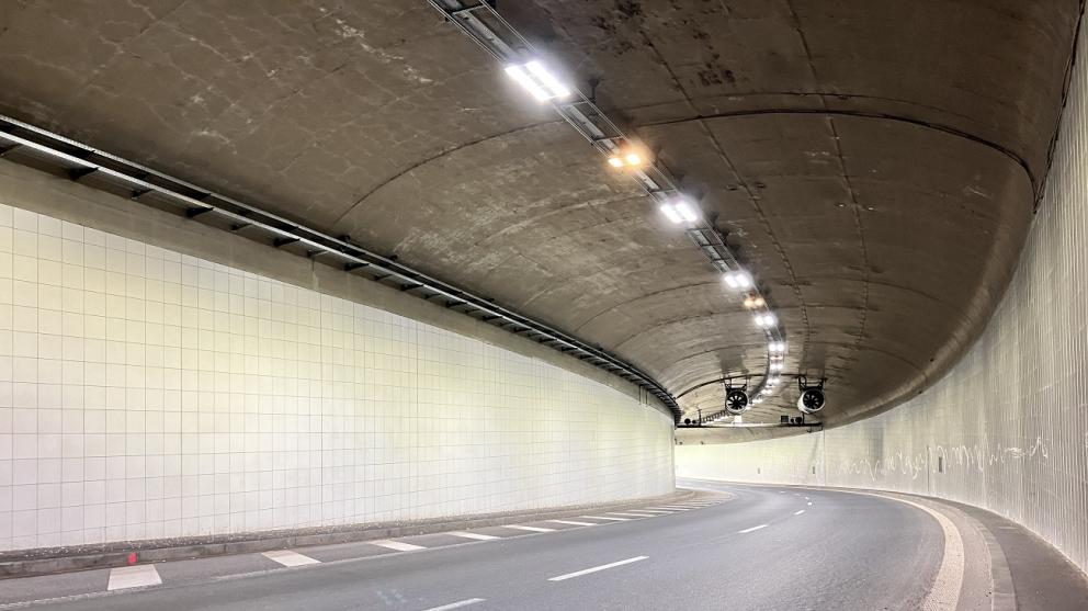 V rámci modernizace víc jak dvacetiletého tunelu na pražském Zlíchově došlo k instalaci nového osvětlení od Signify.