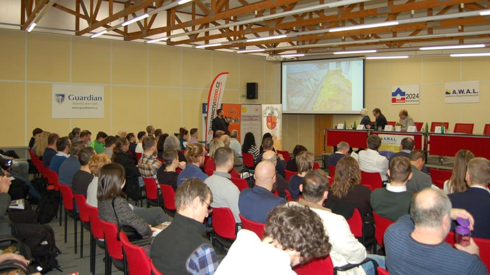 Přípravy na konferenci IZOLACE 2025 jsou v plném proudu. Foto z loňského ročníku.